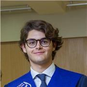 Estudiante de Comercio Internacional bilingüe, con bachillerato terminado. Llevo estudiando inglés desde los 3 años y ayudo mucho a una buena pronunciación